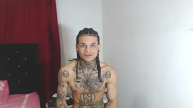 hot man05 online show from March 7, 2025, 1:53 am