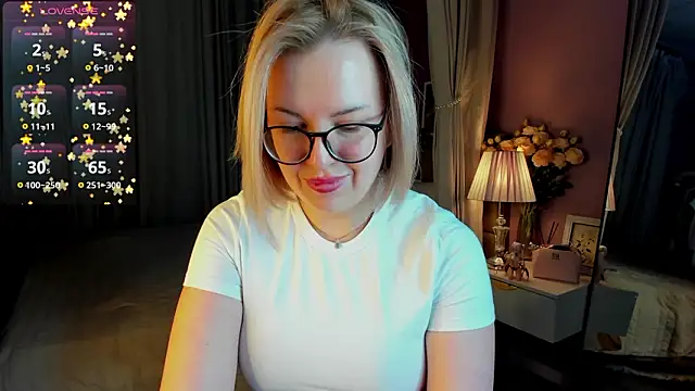 Nikki Kai online show from January 19, 2026, 1:09 am