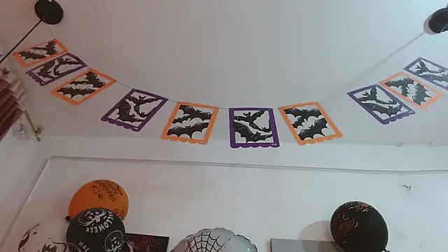 lunaember cs online show from October 30, 2025, 2:58 pm