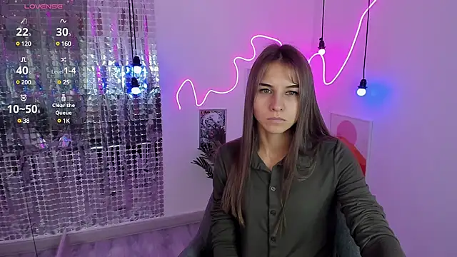 CharmBianca online show from February 16, 2025, 11:27 am