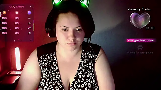 BlackkkVelvet online show from October 8, 2025, 9:15 pm