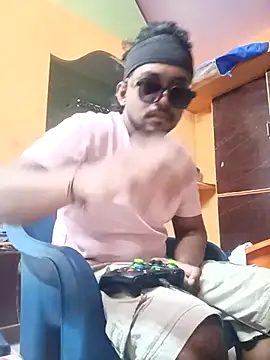 bigcock thick online show from June 27, 2026, 2:39 am