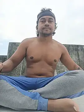 bigcock thick online show from June 13, 2026, 2:20 am