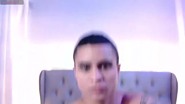 Snapshot of Liiamthompson chatting on July 28, 2026, 12:48 pm Liiamthompson online show from July 28, 2026, 12:48 pm