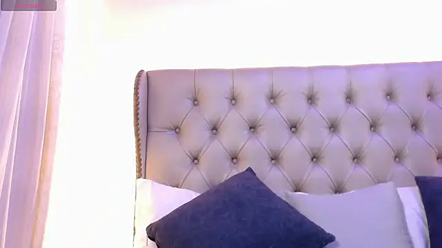 Snapshot of Liiamthompson chatting on July 6, 2026, 11:39 am Liiamthompson online show from July 6, 2026, 11:39 am