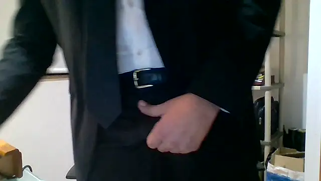 66MA69 online show from December 14, 2025, 6:13 pm