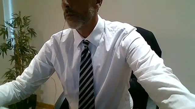 66MA69 online show from June 6, 2026, 5:07 pm
