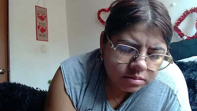 viccky vick online show from March 1, 2026, 3:23 pm