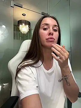 Anya-Ray online show from June 5, 2026, 12:33 pm