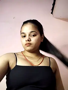 Snapshot of RAYI_123 chatting on May 13, 2026, 5:58 am RAYI 123 online show from May 13, 2026, 5:58 am