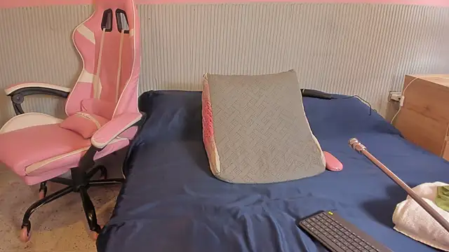 Snapshot of yeikafoxy chatting on March 13, 2026, 11:26 am yeikafoxy online show from March 13, 2026, 11:26 am