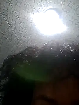 alexandraluv online show from September 17, 2025, 1:46 pm