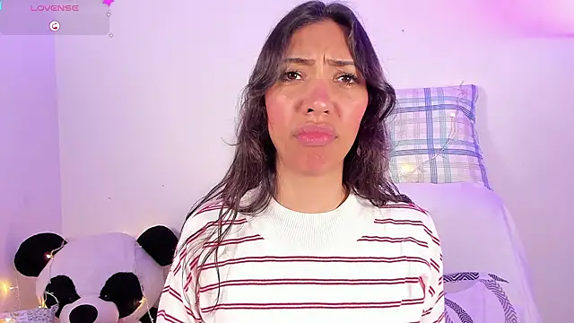 Miss veronicaa2 online show from February 26, 2025, 12:27 pm