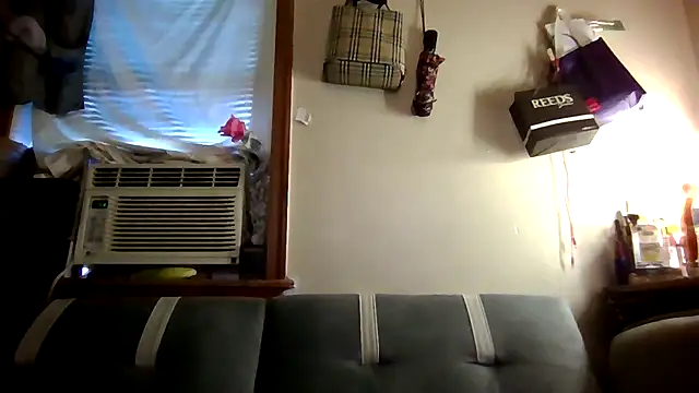 cruz815 online show from September 18, 2025, 7:17 pm