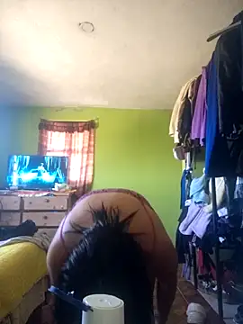 Snapshot of KellyPerlaxxx chatting on February 10, 2026, 4:17 pm KellyPerlaxxx online show from February 10, 2026, 4:17 pm