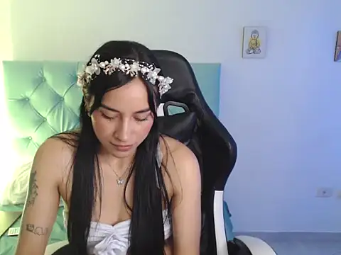 Marce0 online show from February 9, 2025, 11:25 pm