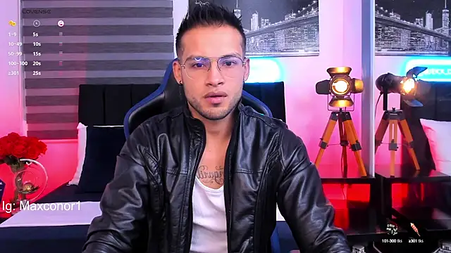 Max Conor1 online show from March 17, 2025, 10:49 am