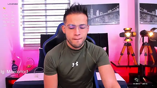 Max Conor1 online show from March 19, 2025, 12:23 pm