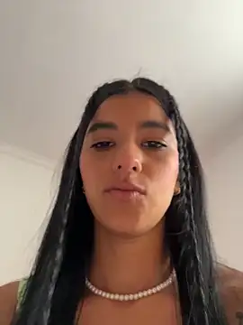eva roseee online show from April 26, 2026, 4:15 pm