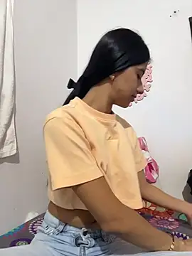 Snapshot of eva_roseee chatting on March 22, 2026, 12:03 am eva roseee online show from March 22, 2026, 12:03 am