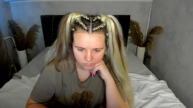 Jenny Jimmy online show from February 20, 2026, 6:26 am