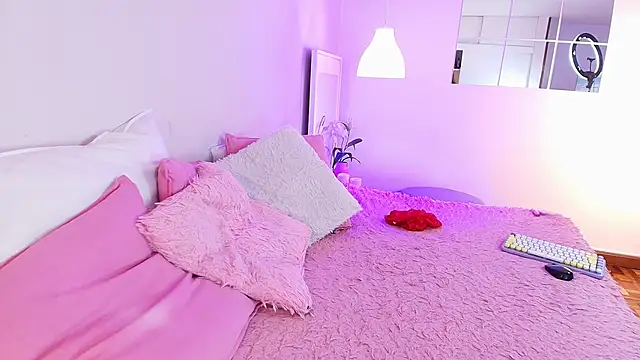 Sweett Amaranta1 online show from January 10, 2026, 12:22 pm