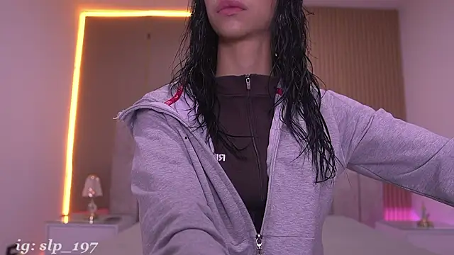 sara lopee1 online show from February 27, 2026, 11:54 am