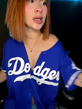 chloe rockss  online show from September 25, 2025, 11:00 pm