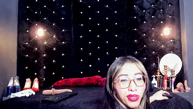 Mara Gonzalez online show from July 28, 2026, 12:48 pm
