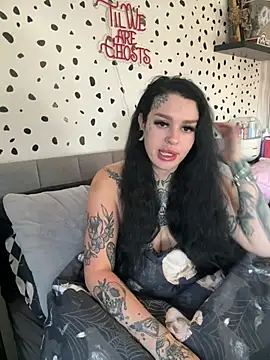 tempzzz12 online show from August 5, 2026, 6:51 am