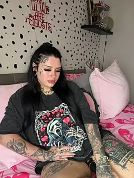 tempzzz12 online show from June 29, 2026, 1:44 pm