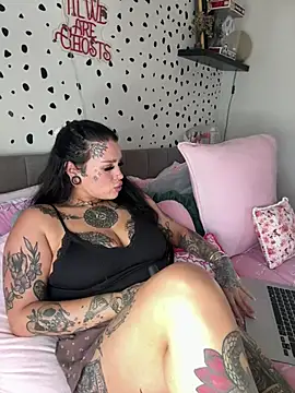 tempzzz12 online show from July 13, 2026, 1:54 pm