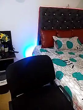 Niick01  online show from July 31, 2026, 3:31 pm