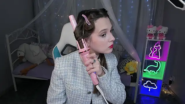 kaisajenner online show from March 13, 2026, 3:39 pm