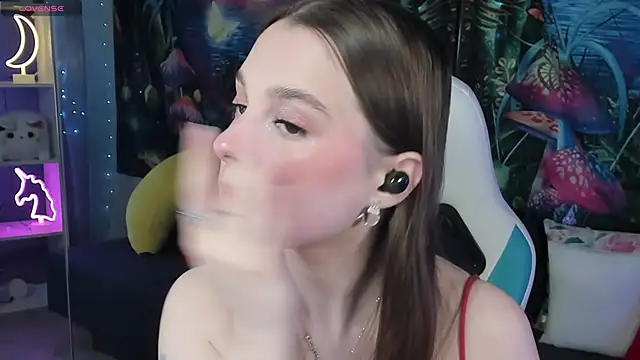 kaisajenner online show from February 11, 2026, 9:53 am