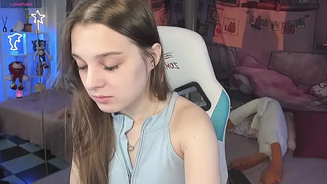 kaisajenner online show from October 15, 2025, 1:48 am