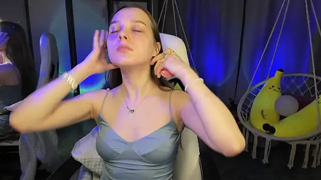 kaisajenner online show from March 9, 2026, 9:57 am