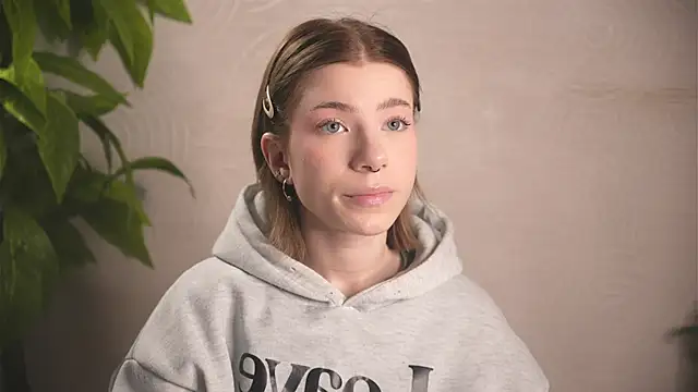 FeliceDendy online show from February 2, 2025, 7:41 am