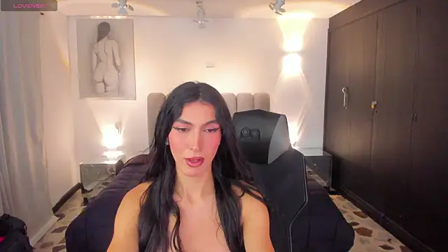 allicemackenzie online show from July 15, 2026, 5:47 am