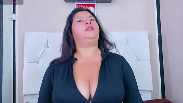 Rachel new20 online show from June 12, 2026, 9:12 pm