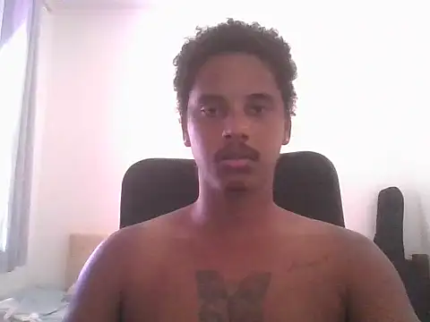 Snapshot of ONegodoce25 chatting on May 3, 2026, 4:54 pm ONegodoce25 online show from May 3, 2026, 4:54 pm