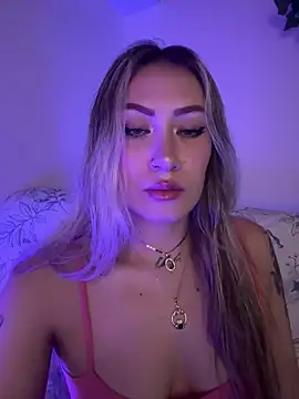 Lally Valencia   online show from February 28, 2025, 3:37 am