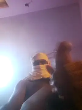 Singleboylucknow online show from September 11, 2025, 10:15 am