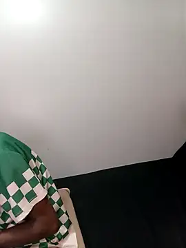 Snapshot of holidtic_justice chatting on February 20, 2026, 5:48 pm holidtic justice online show from February 20, 2026, 5:48 pm