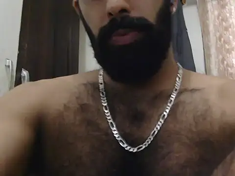 Snapshot of indianhairybull chatting on June 16, 2026, 4:45 am indianhairybull online show from June 16, 2026, 4:45 am