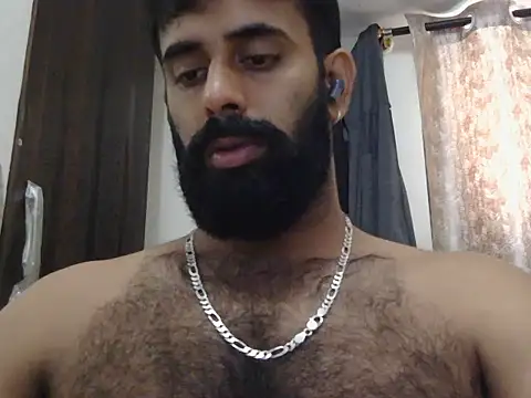 Snapshot of indianhairybull chatting on June 14, 2026, 4:14 am indianhairybull online show from June 14, 2026, 4:14 am
