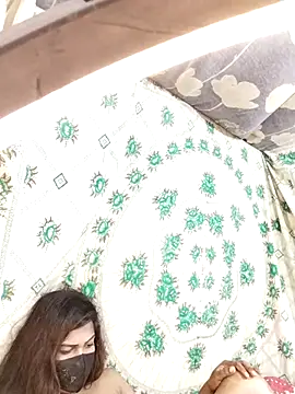 monekhan123 online show from March 7, 2025, 7:38 pm