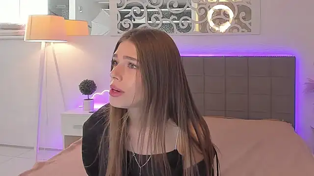 Snapshot of melissacrayzy chatting on April 30, 2026, 5:25 am melissacrayzy online show from April 30, 2026, 5:25 am