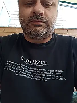 Snapshot of NAvoglia chatting on August 1, 2026, 9:29 am NAvoglia online show from August 1, 2026, 9:29 am