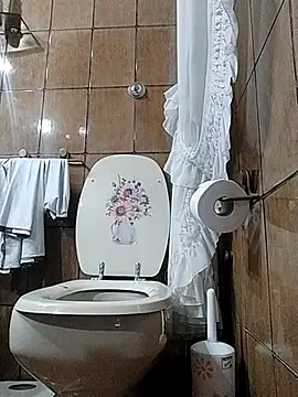 NAvoglia online show from March 6, 2025, 10:47 pm